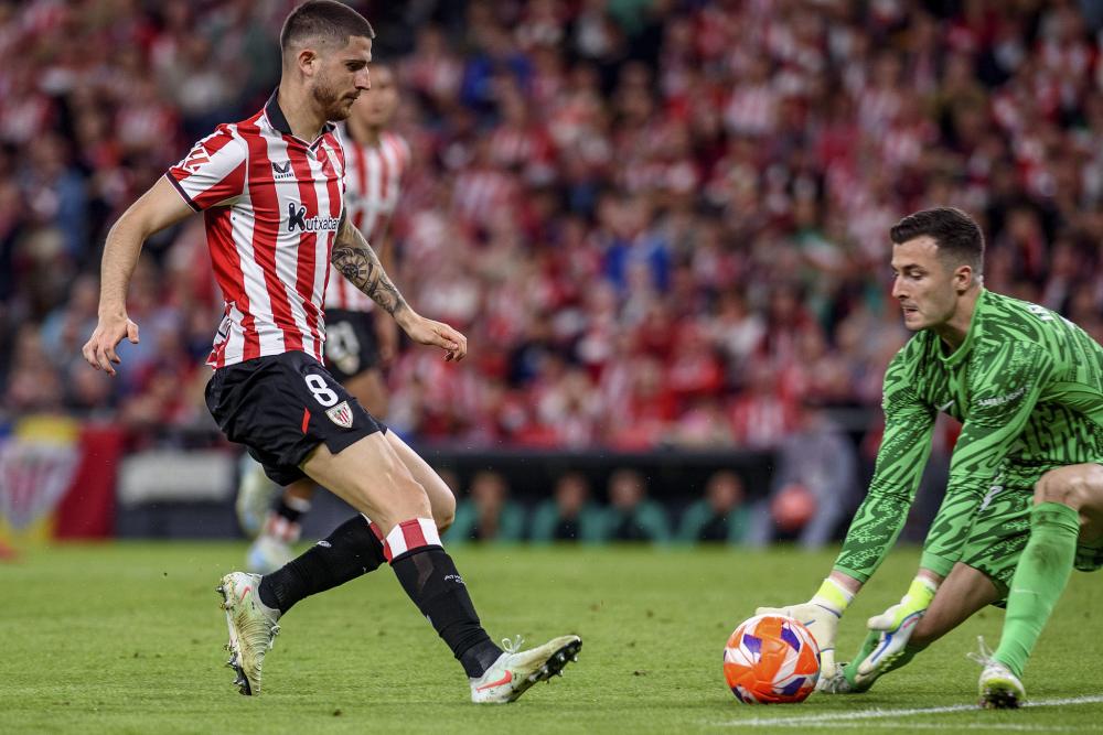 保加利亚男排尼科洛夫 年薪曝光 波兰媒体：来波超会更多